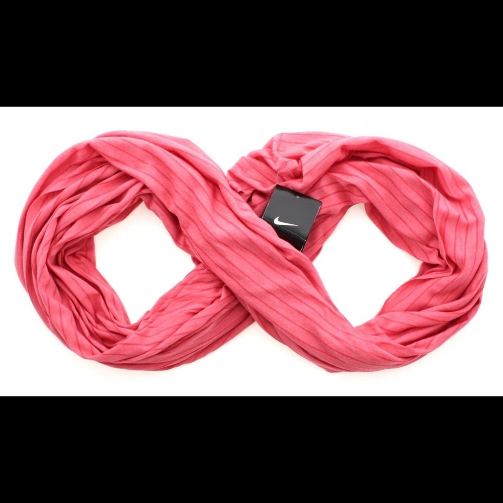 Nike Infinity Scarf